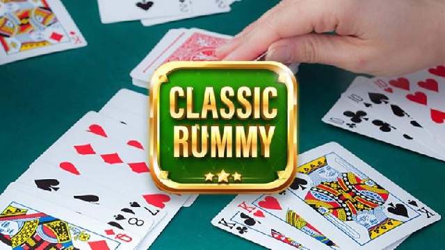 PLAYING RUMMY CASH GAME